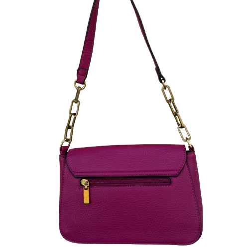 Bolso bandolera color bugamvilla con cadena dorada
