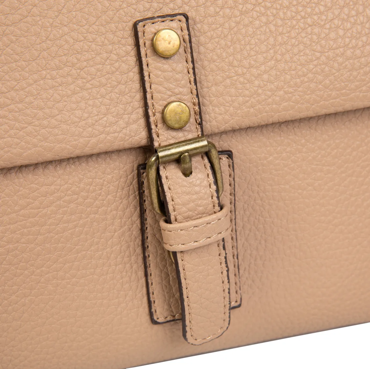 Bolso bandolera elegante con solapa y borla – Estilo clásico y versátil