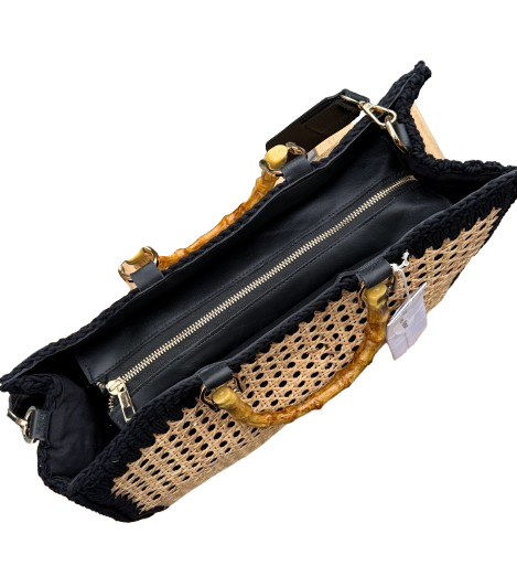 Bolso artesanal de mimbre y crochet con asas de bambú | Bandolera incluida