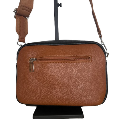 Bolso bandolera efecto piel multicolor con bolsillo frontal y cadena decorativa | Compacto y elegante