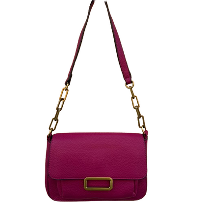 Bolso bandolera color bugamvilla con cadena dorada