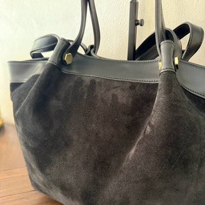 Bolso shopper de ante y asas cortas y largas de piel fabricado en Italia