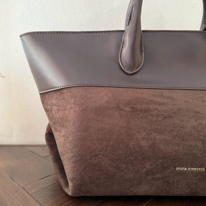 Bolso Shopper en Ecopiel y Antelina con asa de mano y asa bandolera.