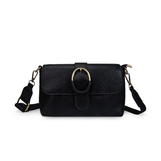 Bolso Bandolera con solapa y hebilla dorada decorativa.