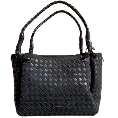 Bolso trenzado elegante con asas dobles y bandolera.