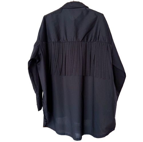 Camisa estilo western con flecos y pedrería