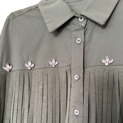 Camisa estilo western con flecos y pedrería