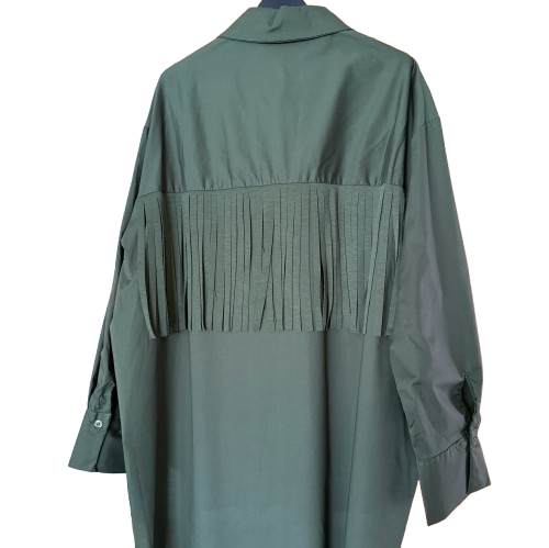 Camisa estilo western con flecos y pedrería