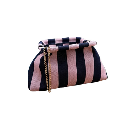 Bolso Clutch Rayas Rosa y Azul Marino con Cadena Dorada – Estilo Elegante y Casual