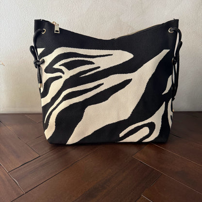 Bolso de Hombro estampado cebra cuadrado