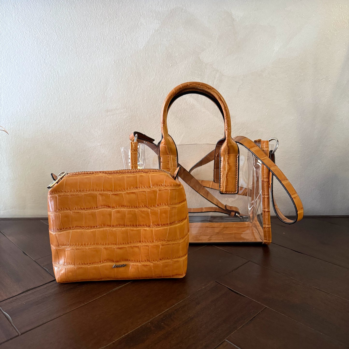 Bolso transparente con neceser interior efecto cocodrilo