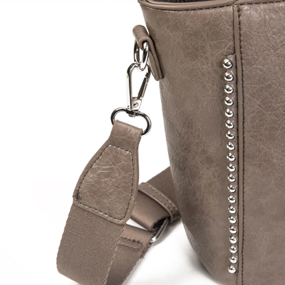 Bolso shopper con asas o bandolera con cadena de bolitas plateadas
