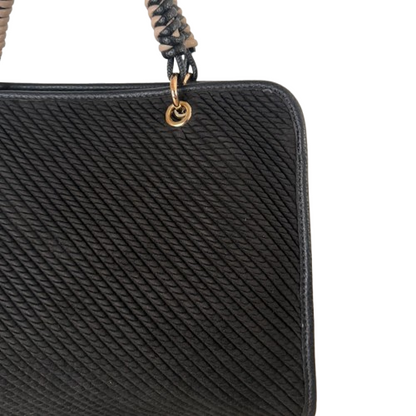 Bolso estructurado elegante con asa de mano trenzada – varios colores