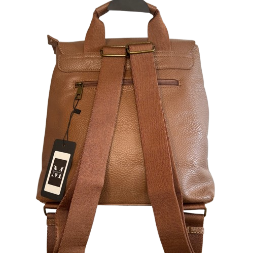 Mochila de mujer estilo urbano en ecopiel suave con dos departamentos.