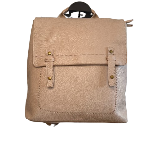 Mochila de mujer estilo urbano en ecopiel suave con dos departamentos.