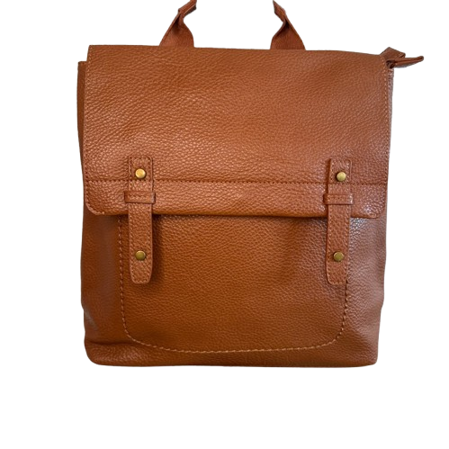 Mochila de mujer estilo urbano en ecopiel suave con dos departamentos.