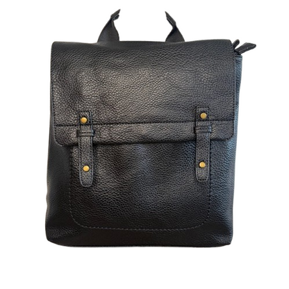 Mochila de mujer estilo urbano en ecopiel suave con dos departamentos.