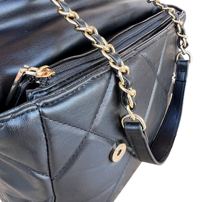 👜 Bolso acolchado negro con cadena dorada estilo clásico y sofisticado