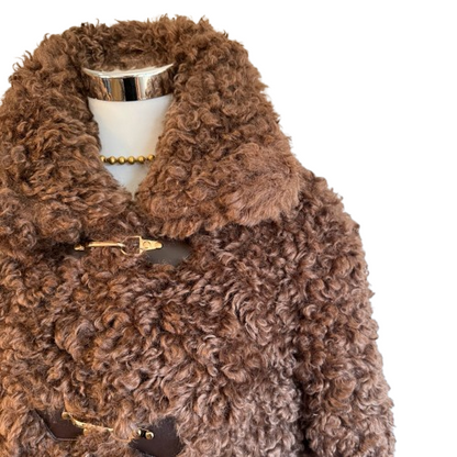 Chaqueta rizada efecto pelo de caniche marrón chocolate