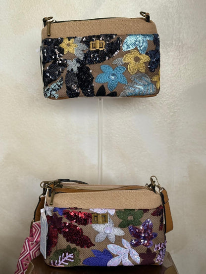 Bolso con asa bandolera de lentejuelas con motivos florales